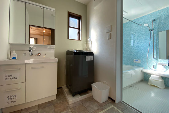 ファミリーコテージ 浴室・洗面所