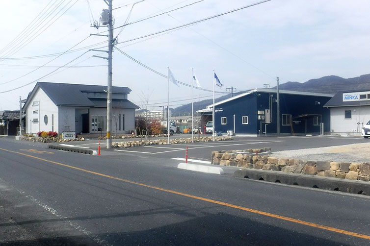 県道22号線(光柳井線)沿い