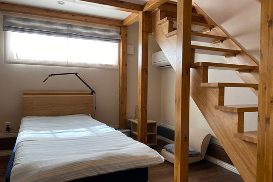 ゲストハウス 客室 HANAMIZUKI